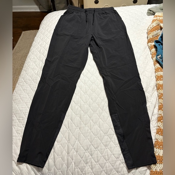 Outdoor Voices Pants - Outdoor Voices The OV Nylon Women’s Track Pants